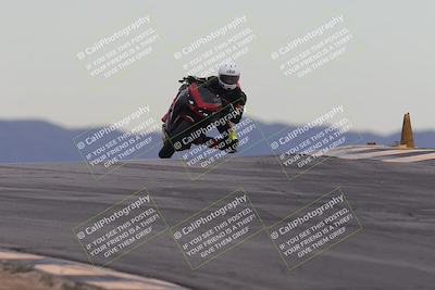 media/Sep-21-2025-Race Pace (Sun) [[98bf33ef95]]/Non Verified/1-Turns 9 and 10 (8am)/